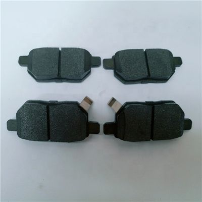 Las pastillas de freno trasero semimetálicas 15*10*10 encajan perfectamente con las piezas originales de JAC S3