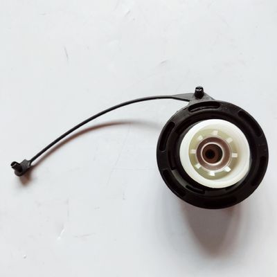 31010-v1390 Tapón del depósito de combustible de plástico con material de plástico duradero