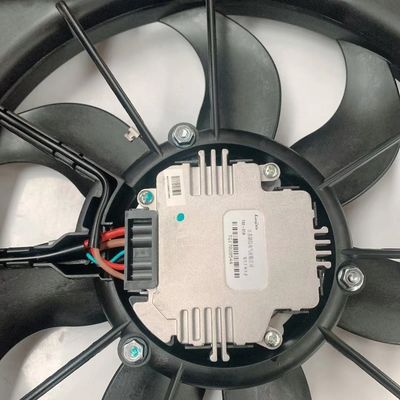 Ventilador de radiador de plástico negro para JAC S5 1.5T Motor M4 1.9 Motor OEM 1308100U1550