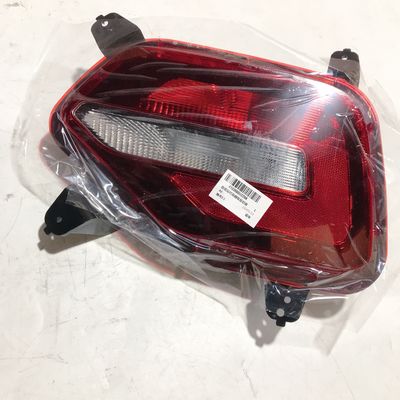En el caso de las luces de niebla y reflectores de reflejo, el conjunto de las luces de niebla y reflectores de reflejo de plástico para el montaje de vehículos JAC S3