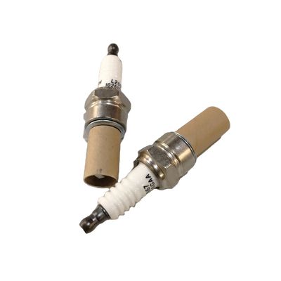 Enchufe de chispas de alto rendimiento para JAC J3 S3 102610GGA/Z 1.4 Motor Sistema de escape de automóviles