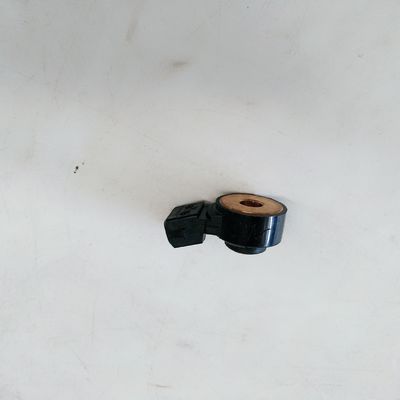 JAC Refine J7 1026603GE Sensor de golpes 0.5KG Parte de plástico para su requisito