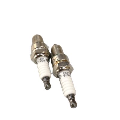 Modelo de coche T6 4pcs paquete de bujías para JAC J3 S3 1026106GAAXZ sistema de escape de automóviles