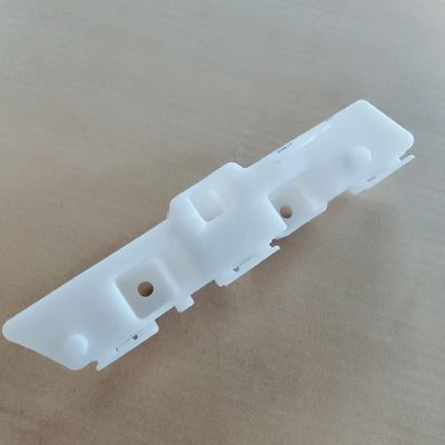 Partes de automóviles para JAC J3 2803220U8260 Bracket del parachoques delantero del lado derecho