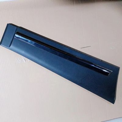 El montaje de la falda de la puerta trasera para el SUV REFINE S3 de primera generación 14.08-16.09 OE 5522600U2213