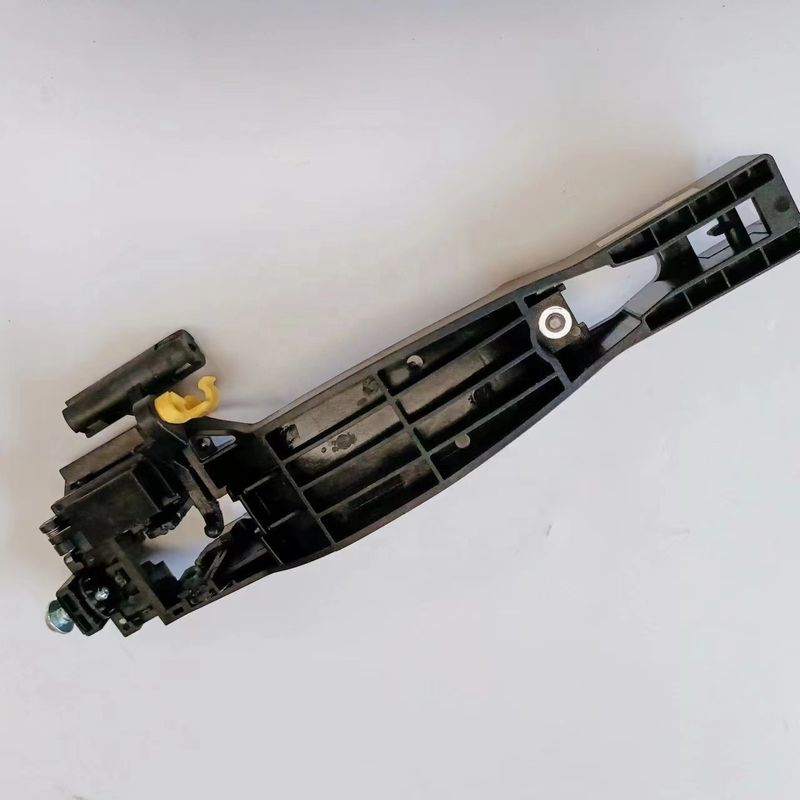 2018- JAC S4 Mando de la puerta trasera izquierda del asiento de montaje OE 1026090GH500 Original Auto Parts