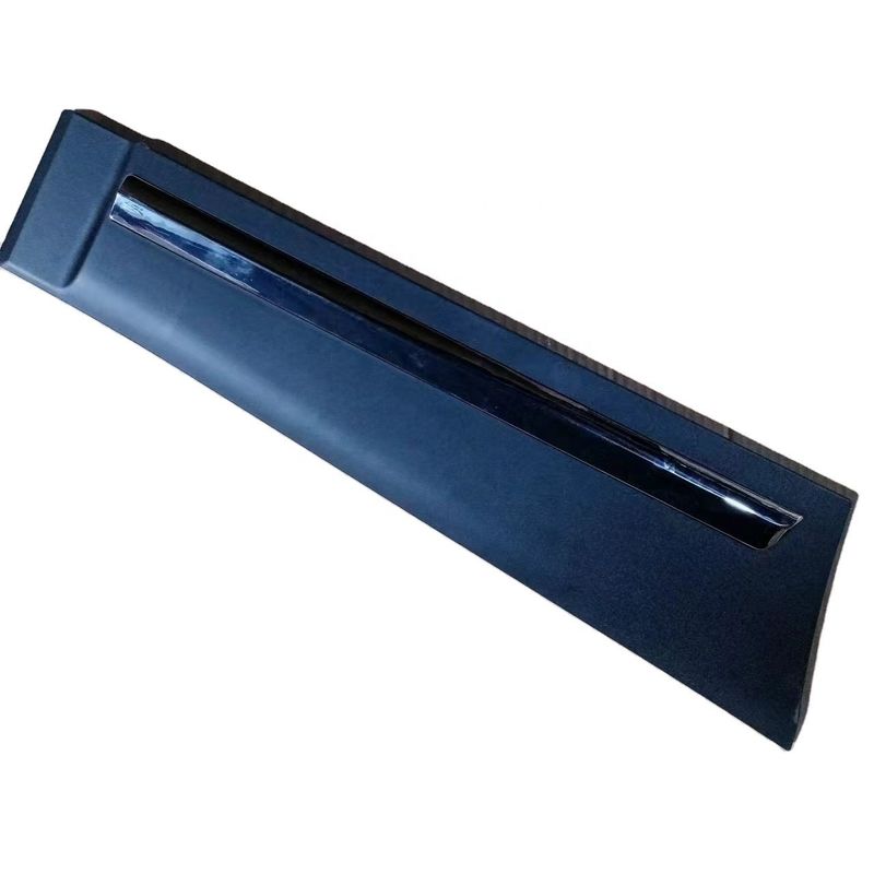 El montaje de la falda de la puerta trasera para el SUV REFINE S3 de primera generación 14.08-16.09 OE 5522600U2213